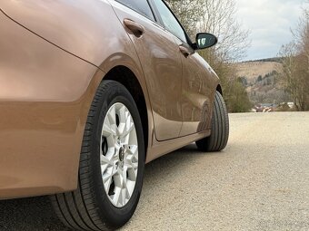 KIA Ceed sw 25tis km 3roky záruka. - 9