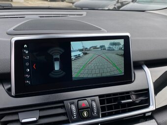 BMW 220d Grand Tour Sportline 140kW - 9