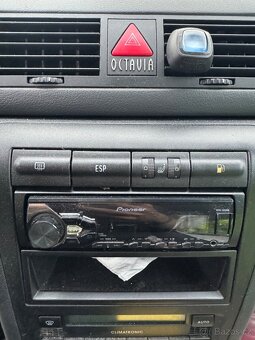 Škoda Octavia 1,9 TDI 96kw 6kvalt - 9