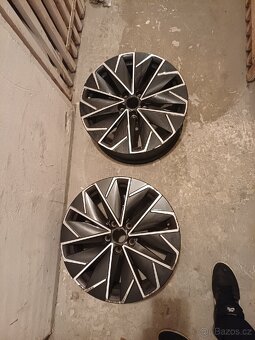 Alu Škoda Octavia 5x112 R18 - 9
