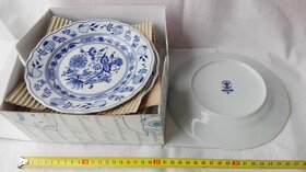 Prodám cibulák jídelní servis pro 6 osob 1.Tř - 9