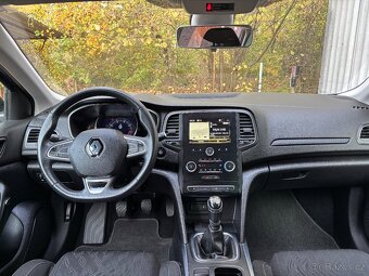 Renault Mégane, 1.3 TCe 1.MAJ. VÝHŘEV SED. PLNÝ SERVIS - 9