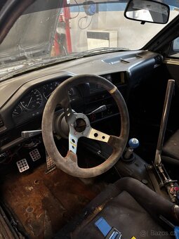 Kastle bmw e30 sedan na drift, bez motoru - 9