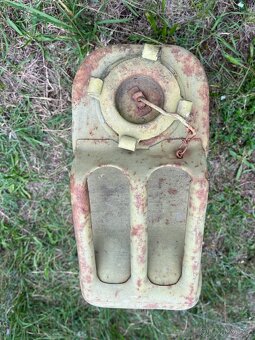 Na prodej kanystr USA - 9