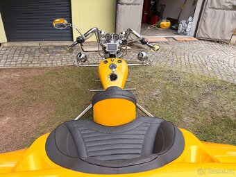 Prodám trike(tříkolku) Thunderbolt Streamer - 9