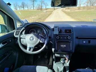 Volkswagen Touran 2.0 TDI Highline, Webasto - 9