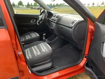 Škoda Fabia combi 1.2 HTP 51 kw r.v. 2010 156000 km - 9