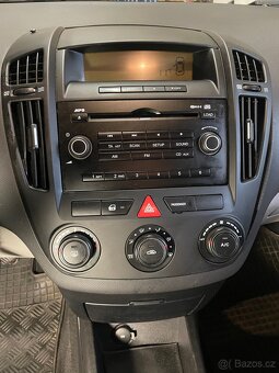 Kia Ceed 1.4 - 9