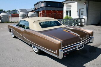 1968 Buick Electra 225 Custom Convertible - 9