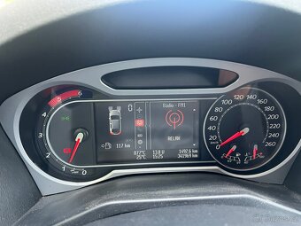 Ford Mondeo MK4 2.0 TDCi Titanium Hatchback - 9