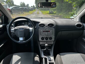 Ford Focus 1,6i 16V 85kW, r.v. 2009, stk 10/2026 - 9