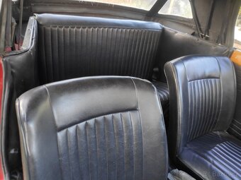 Triumph Herald - 9