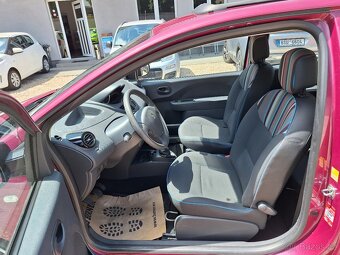 Renault Twingo 1.2i 16V 55KW Polokabriolet, S.kniha - 9