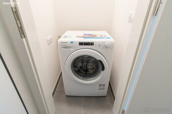 Pronájem bytu 2+kk 58 m² Nekvasilova, Praha - Karlín - 9