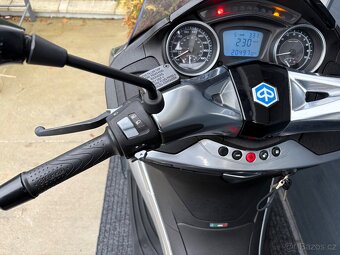 Piaggio X10 350 Executive ABS ASR - 9