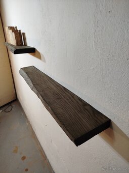 Polička na zeď - 9