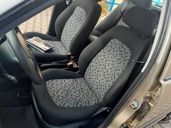 Škoda Fabia 1,2HTP 47KW - 9