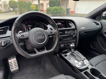 Audi RS5 Coupé 4.2 FSI V8 - 9