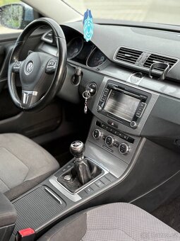 Volkswagen Passat b7 nafta - 9