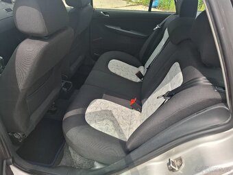 Škoda Fabia 1 combi 1.4TDI 55kw r.v.2003 BEZ KOROZE - 9