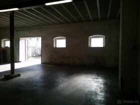 Skladovací- expediční prostor,garáž, centrum Mladá Boleslav - 9