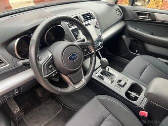 SUBARU OUTBACK 2,5i benzín - 9