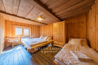 Prodej, chata- dřevěnice, 4 apartmány, Klokočov, ev.č. 00771 - 9