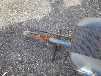 Malotraktor Mt8-070 mini s brzdenym vlekem a prislusenstvim - 9