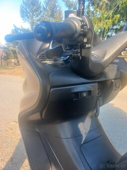 Yamaha Majesty 400 - 9