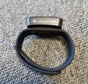 Čelovka Ledlenser MH8, Powerbanka Ledlenser Flex 5 - 9