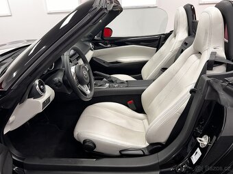Mazda MX-5 2.0i 135kW roadster Revolution 24tkm DPH - 9