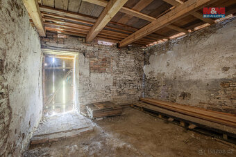 Prodej chalupy ve Velenicích, pozemek 2525 m² - 9