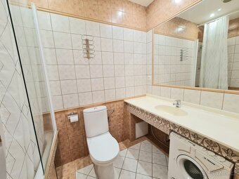Pronájem bytu 1+1 (33 m2) + lodžie (5 m2), Praha 4 - Nusle, - 9
