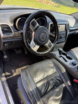 Jeep Grand Cherokee - 9