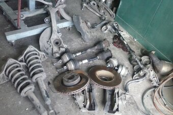 Audi A6 4F r.v. 2006 Allroad a sedan díly - 9