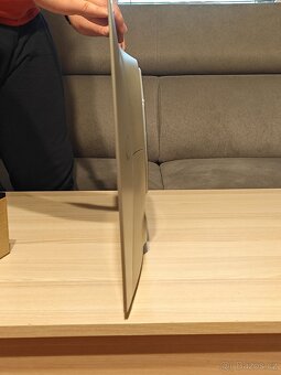 OLED Herní Samsung LS27DG600 27“ - 9