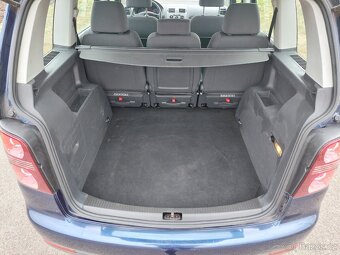 Náhradní díly VW Touran 1T2 barva LD5Q modrá metalíza - 9