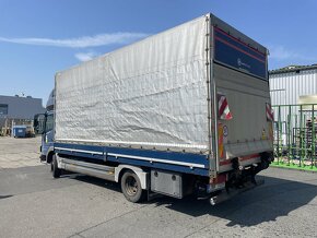 Mercedes Benz Atego 818 plachta čelo - 9