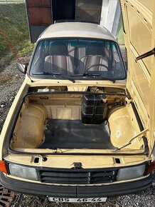 Škoda 120M - 9
