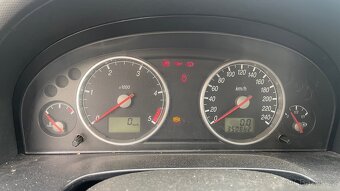 Prodám 2x Ford Mondeo 2003, 2.0 TDCi, diesel – 39 000 Kč - 9