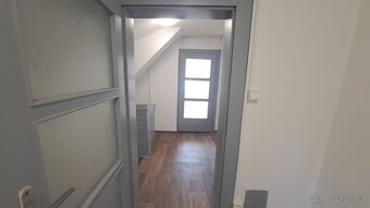 Pronájem rodinného domu 5+1 v lukrativní lokalitě Rožnova po - 9