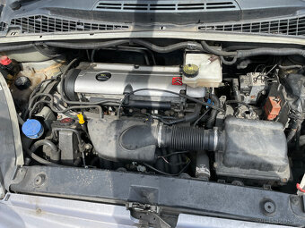 Citroen Xsara Picasso 1.8 benzín - 9