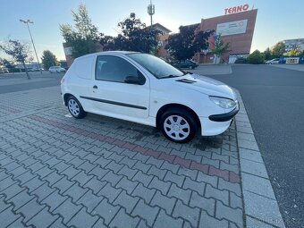 Peugeot 206 - 9