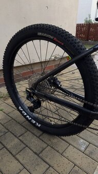 Trek Roscoe 6 – trail bike 27,5”, zdvih 140 mm, teleskopka - 9