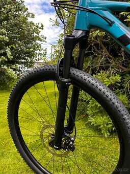 Prodám Trek XCaliber 9 vel. L Teleskopická sedlovka - 9