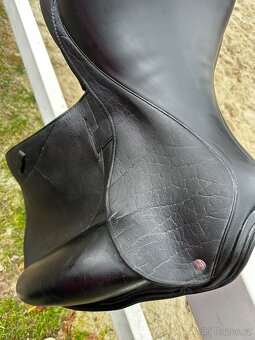 Drezurní sedlo Custom Icon Coda - 9