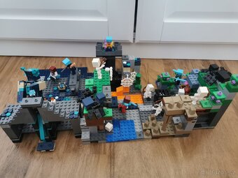 Lego Minecraft Bitva v Deep darku+Opuštěný důl+Lochy kostl. - 9