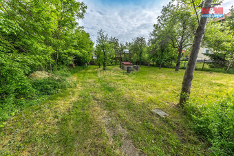 Prodej 1/4 podílu pozemku k bydlení, 822 m², Újezd nad Lesy - 9