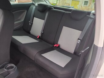 Seat Ibiza Sport 1.4,16V,63kw.R.V.2/2014.STK Nová - 9
