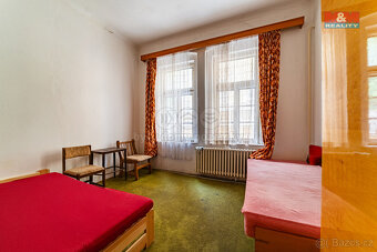 Prodej atypického bytu 213m² Mariánské Lázně, ul.Třebízského - 9